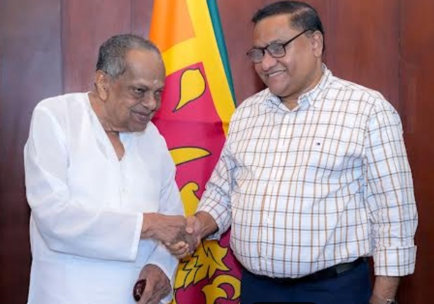 தமிழர் விடுதலைக் கூட்டணியின் பொதுச்செயலாளரும் மூத்த அரசியல் தலைவருமான வீ. ஆனந்தசங்கரிக்கும், வெளிவிவகார அமைச்சர் கலாநிதி விஜித ஹேரத்துக்கும் இடையில் இன்று வெள்ளிக்கிழமை சந்திப்பொன்று நடைபெற்றுள்ளது.