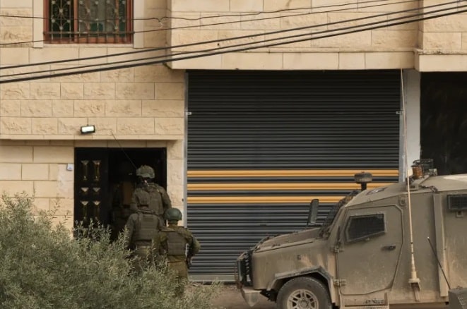Israeli forces raid Tubas, Aqqaba and Far’a camp in West Bank
