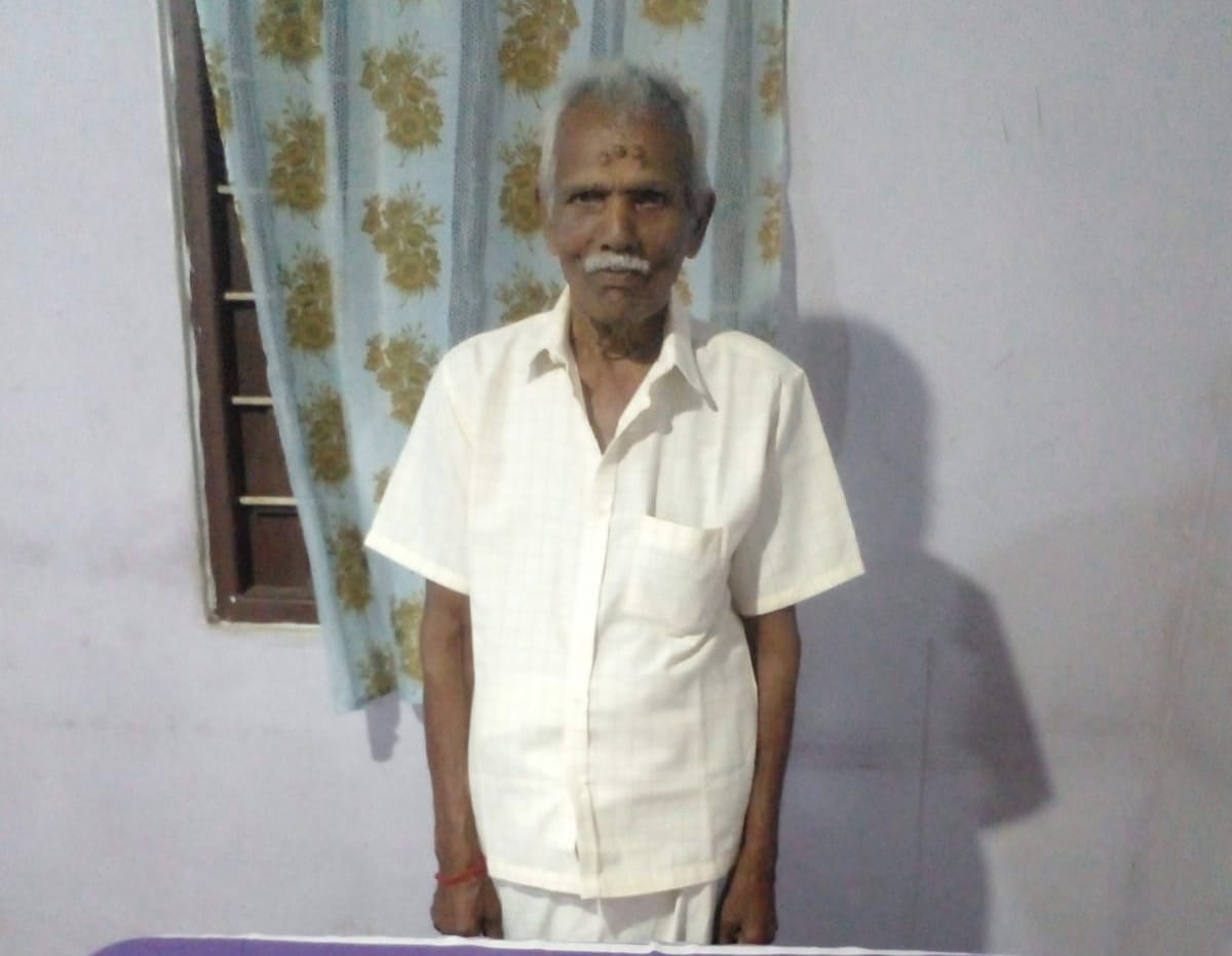 திருகோணமலை -மொரவெவ பிரதேச சபை உறுப்பினர் தங்கராசா ராசமணி இன்று புதன்கிழமை (29) அவரது வீட்டில் காலமானார்.