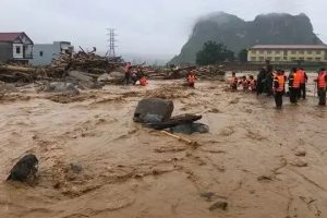 ஜோர்டானில் உள்ள அமெரிக்க விமானத் தளம் மீது ஈரான் தாக்குதல்