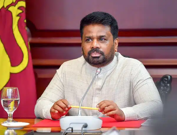 பணம் தூய்தாக்கல் மற்றும் பயங்கரவாதத்திற்கான நிதியளிப்பை தடுக்கும்(AML/CFT) சர்வதேச தரநிலைகள் தொடர்பாக இலங்கை எதிர்கொள்ளும் மூன்றாவது பரஸ்பர மதிப்பீடு (3rd Mutual Evaluation) குறித்த விசேட கலந்துரையாடல், ஜனாதிபதி அநுர குமார திசாநாயக்க தலைமையில் இன்று (04) முற்பகல் ஜனாதிபதி அலுவலகத்தில் இடம்பெற்றது.