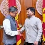 இலங்கைக்கு விஜயம் மேற்கொண்டுள்ள இந்திய வெளியுறவுச் செயலாளர் விக்ரம் மிஸ்ரி (Vikram Misri) மற்றும் ஜனாதிபதி அநுர குமார திசாநாயக்க ஆகியோருக்கு இடையிலான சந்திப்பு ஜனாதிபதி அலுவலகத்தில் இன்று (05) பிற்பகல் நடைபெற்றது.