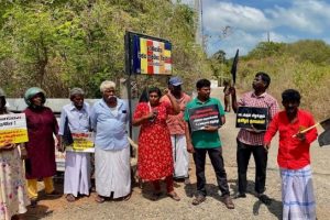 செல்வச்சந்நிதி முருகன் ஆலயத்தின் வருடாந்த தேர்த்திருவிழா (photos)