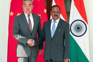 கட்டுப்பாட்டை மீறிச் செல்லும் எபோலா பரவல்: ஆப்பிரிக்காவில் தொடரும் கொடூர மரணங்கள்