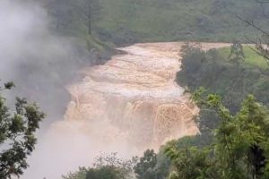 கேகாலையில் இரு பேருந்துகள் மோதி கோர விபத்து – 20 பயணிகள் படுகாயம்