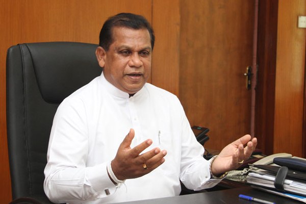 உயர்நீதிமன்றம் மற்றும் மேன்முறையீட்டு நீதிமன்ற நீதியரசர்களின் ஓய்வு பெறும் வயதை அதிகரிப்பது உள்ளிட்ட மாற்றங்களைக் கோரும், 22வது அரசியலமைப்பு திருத்தத்திற்கு எதிராக சட்ட நடவடிக்கை எடுப்பது குறித்து ஐக்கிய மக்கள் சக்தி கலந்துரையாடி வருகிறது.
