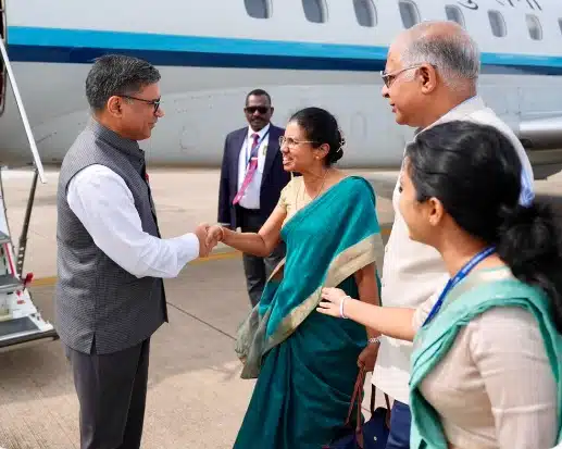 இந்திய வெளியுறவுச் செயலர் விக்ரம் மிஸ்ரி, ஒரு நாள் அதிகாரபூர்வ பயணமாக இன்று காலை இலங்கை வந்தடைந்தார்.