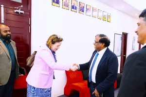 தவெக அரசு வழங்கும் கார்களை நிராகரித்த திமுக எம்எல்ஏக்கள்