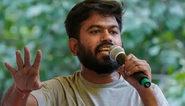 " எமது அமைப்பை ஓர் அரசியல் கட்சியாக மாற்றும் எண்ணம் எங்களுக்குச் சிறிதும் இல்லை. இது ஒரு மக்கள் இயக்கமாகவே தொடர வேண்டும் என நாங்கள் விரும்புகிறோம்." - என்று நீட் (NEET) வினாத்தாள் கசிவுக்கு எதிராகப் போராடிய 'கரப்பான் பூச்சி ஜனதா கட்சி' (CJP) அமைப்பின் நிறுவனர் அபிஜித் திப்கே தெரிவித்தார்.