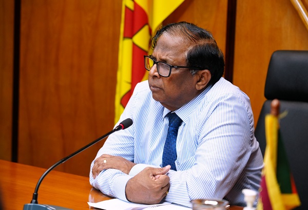 சர்வதேச வலிந்து காணாமல் ஆக்கப்பட்டோர் தினத்தை முன்னிட்டு இம்முறை யாழ்ப்பாணத்தில் நடைபெறவுள்ள நிகழ்வுகளை ஒழுங்குமுறையுடன் முன்னெடுப்பது தொடர்பான முன்னாயத்தக் கலந்துரையாடல் வடக்கு மாகாண ஆளுநர் நா.வேதநாயகன் தலைமையில் இன்று (17.08.2026) திங்கட்கிழமை ஆளுநர் செயலகத்தில் நடைபெற்றது.