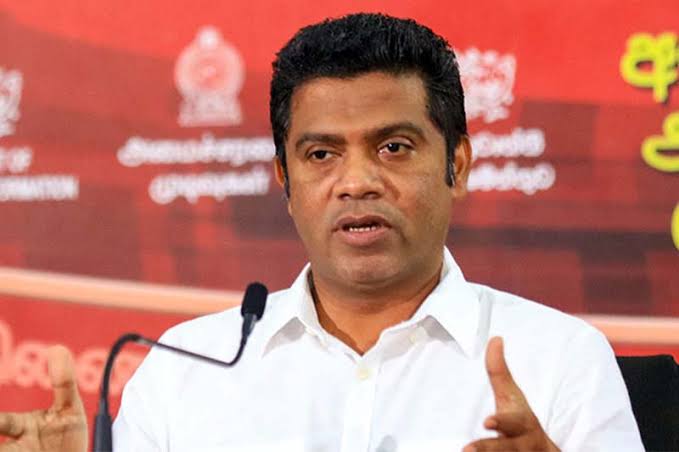 "சாத்தியமான முதல் சந்தர்ப்பத்திலேயே மாகாண சபைத் தேர்தலை நடத்த வேண்டும் என்பதே அரசாங்கத்தின் எதிர்பார்ப்பாகும்" என்று அமைச்சரவைப் பேச்சாளரும் அமைச்சருமான நளிந்த ஜயதிஸ்ஸ தெரிவித்தார்.