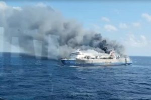 லண்டனில் திருவிழாவொன்றில் ஏற்பட்ட கூட்டநெரிசல் – பலர் படுகாயம்