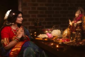 350 விக்கெட்டுகளை வீழ்த்தி ரவீந்திர ஜடேஜா புதிய சாதனை