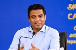 இங்கிலாந்து அணி அபார வெற்றி