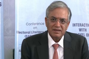 இம்ரான் கானின் சகோதரி மற்றும் ஆதரவாளர்கள் கைது – அம்னெஸ்டி இன்டர்நேஷனல் அறிவிப்பு