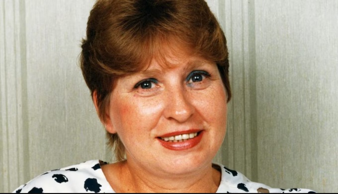 ஆஸ்திரேலிய சட்டத்துறையின் முன்னோடி நீதிபதியான மேரி காட்ரான் (Mary Gaudron), தனது 83-வது வயதில் காலமானதை அடுத்து, ஆஸ்திரேலிய சட்டத்துறைக்கு அவர் ஆற்றிய பங்களிப்புகளுக்காகப் பல தரப்பினரும் அவருக்கு அஞ்சலி செலுத்தி வருகின்றனர்.