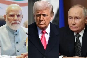 கட்சி பெயர், சின்னம் முடக்கம்: சட்டப் போராட்டத்தில் இறங்கினார் மம்தா