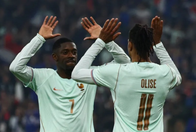 2026-27 UEFA நெஷன்ஸ் லீக் (UEFA Nations League) தொடரில் பிரான்ஸ் அணிக்கு அதன் தலைவர் கிலியன் எம்பாப்பே (Kylian Mbappe) வெற்றிகரமான தொடக்கத்தைப் பெற்றுத்தந்த போதிலும், ஏற்பட்ட முழங்கால் காயம் காரணமாக திங்கள்கிழமை பெல்ஜியத்திற்கு எதிரான போட்டியில் அவர் விளையாடமாட்டார் என அறிவிக்கப்பட்டுள்ளது.