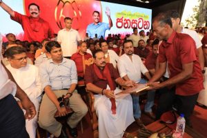 அகதிகளை குடியேற்றுவதற்கு எதிர்ப்பு – பிடிங்டனில் சட்டப்பூர்வமற்ற வாக்கெடுப்பு