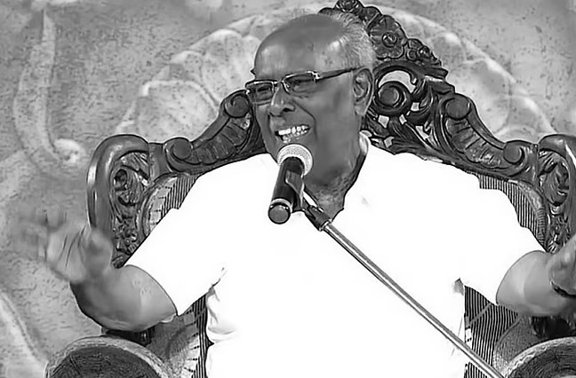 தமிழறிஞரும் பட்டிமன்ற நடுவருமான பேராசிரியர் சாலமன் பாப்பையா வயது மூப்பால் ஏற்பட்ட உடல் நலக்குறைவால் இன்று காலமானார். இவருக்கு வயது 90.