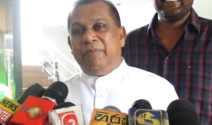 அரசியலமைப்பின் 22 ஆவது திருத்தச் சட்டமூலத்திற்கு எதிராக கொழும்பில் இன்று (03) பாரிய போராட்டமொன்று முன்னெடுக்கப்படவுள்ளது.