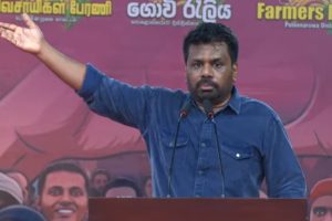 போலந்தில் விநோதம் – AI தொழில்நுட்பத்திற்கு எதிராக ரோபோக்கள் போராட்டம்!