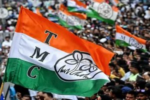 சிறைத் தண்டனை குறைப்பு: மலேசிய முன்னாள் பிரதமருக்கு வீட்டுக் காவல்