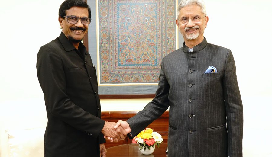 ரில்வின் சில்வா தலைமையிலான ஜே.வி.பி. குழு டெல்லி பயணம்