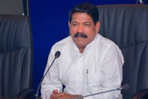 சீன ஜனாதிபதிக்கு 21 குண்டுகள் முழுங்க செங்கம்பள வரவேற்ப்பு