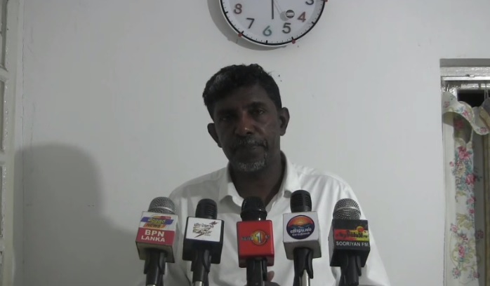 “சஜித் பிரேமதாச தலைமையிலான ஐக்கிய மக்கள் சக்தி கூட்டணி இனவாத கருத்தியலை விதைக்க முற்படுகின்றது. தமிழ் தலைவரான மனோ கணேசன் இனியும் இதற்கு துணை நிற்காமல் உடன் பதவி விலக வேண்டும்.”- என்று தேசிய மக்கள் சக்தியின் பதுளை மாவட்ட நாடாளுமன்ற உறுப்பினர் கிட்ணன் செல்வராஜ் வலியுறுத்தினார்.