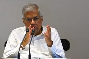 இந்திய அணியில் திடீர் மாற்றம்: புதுமுக பந்து வீச்சாளருக்கு வாய்ப்பு