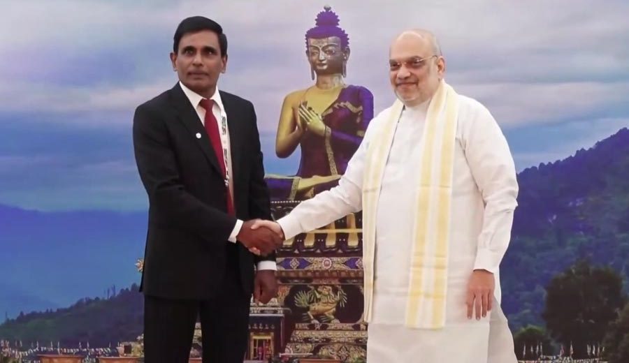 டெல்லியில் நேற்று நடைபெற்ற முதலாவது பிம்ஸ்டெக் உள்துறை அமைச்சர்கள் கூட்டத்தில் இலங்கையின் பொதுப் பாதுகாப்பு அமைச்சர் ஆனந்த விஜேபால, கலந்து கொண்டுள்ளார்.