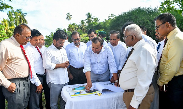 அநுராதபுரம் புனித பூமி அபிவிருத்தி திட்ட பணிகளை ஜனாதிபதி அநுர குமார திசாநாயக்க இன்று (23) பிற்பகல் பார்வையிட்டார்.