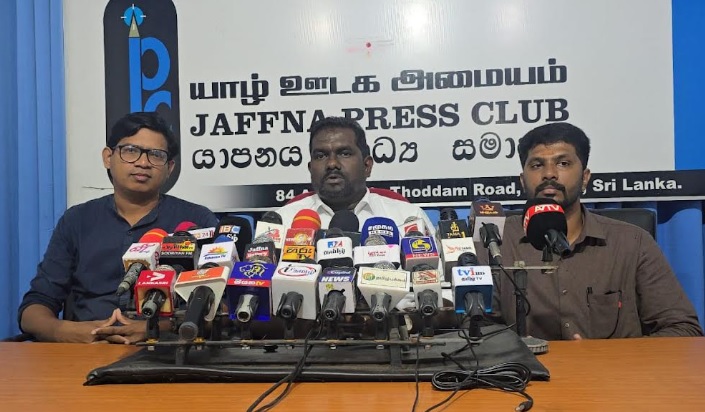 செம்மணி மனிதப் புதைகுழி விவகாரம் தொடர்பான விசாரணையில் அரசு எந்தவித தலையீடோ அல்லது செல்வாக்கோ செலுத்தவில்லை என்றும், அது முற்றிலும் நேர்மையான முறையில் நடைபெற்று வருகின்றது என்றும் பெருந்தோட்ட மற்றும் உட்கட்டமைப்பு வசதிகள் துறை பிரதி அமைச்சர் சுந்தரலிங்கம் பிரதீப் தெரிவித்தார்.