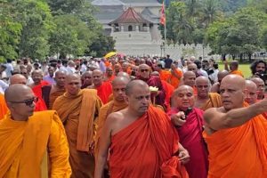 ரஷ்யாவிடம் இருந்து டீசலை பெற்றுக்கொள்ள அமெரிக்கா ஒப்பந்தம்