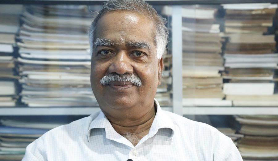 தமிழ்த் தேசிய, சிவில் சமூக செயற்பாட்டாளரான சி.அ.யோதிலிங்கம் நேற்றிரவு யாழ்ப்பாணம் வைத்தியசாலையில் காலமானார்.